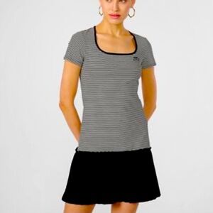 Karl Lagerfeld Fitted Black and White Short Sleeve Tee